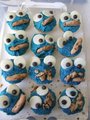 Cookie Monster Cupcakes0-size-600x0.jpg